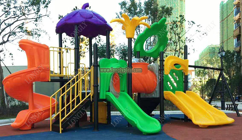 Scivolo Multifunzionale per Ba - Kids Outdoor Swing And Slide recensione e prezzo